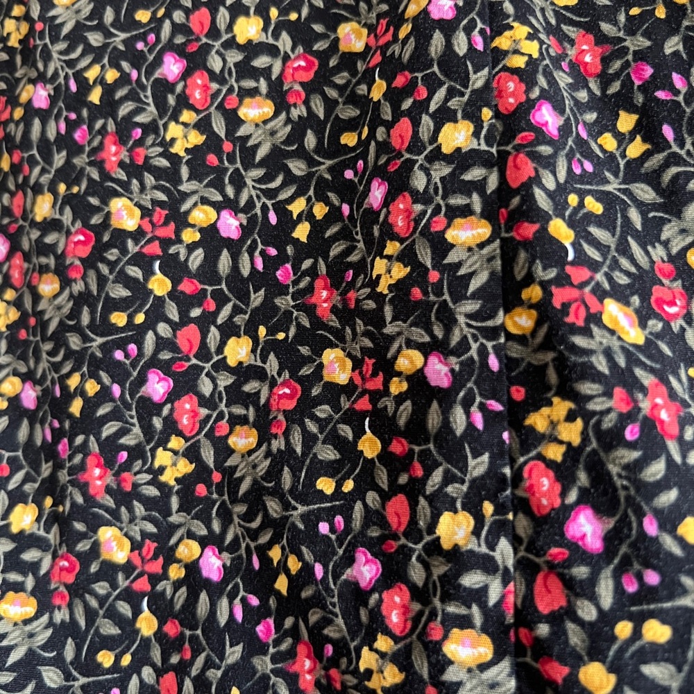 Vintage 90’s Betsy Lauren - ditsy floral print on black mini dress - size 10 - Picture 3 of 14